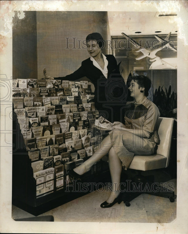 Load image into Gallery viewer, 1956 Press Photo Bay High School Student Melvina Meether at American Airlines
