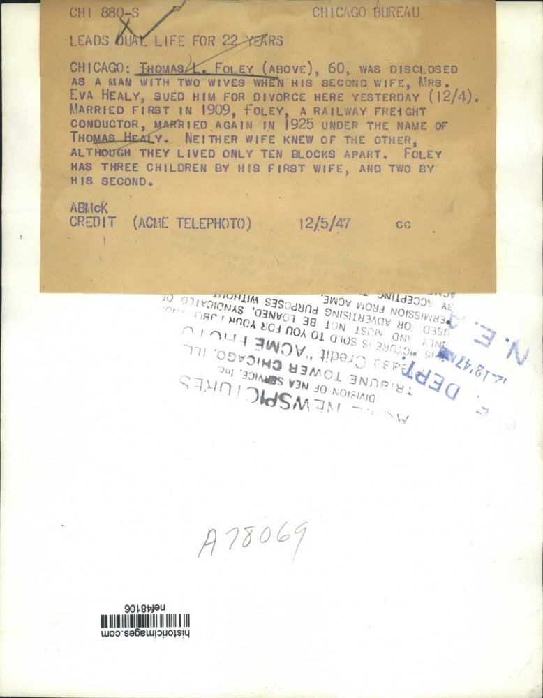Load image into Gallery viewer, 1947 Press Photo Thomas L.Foley used dual name for 22 years - nef48106
