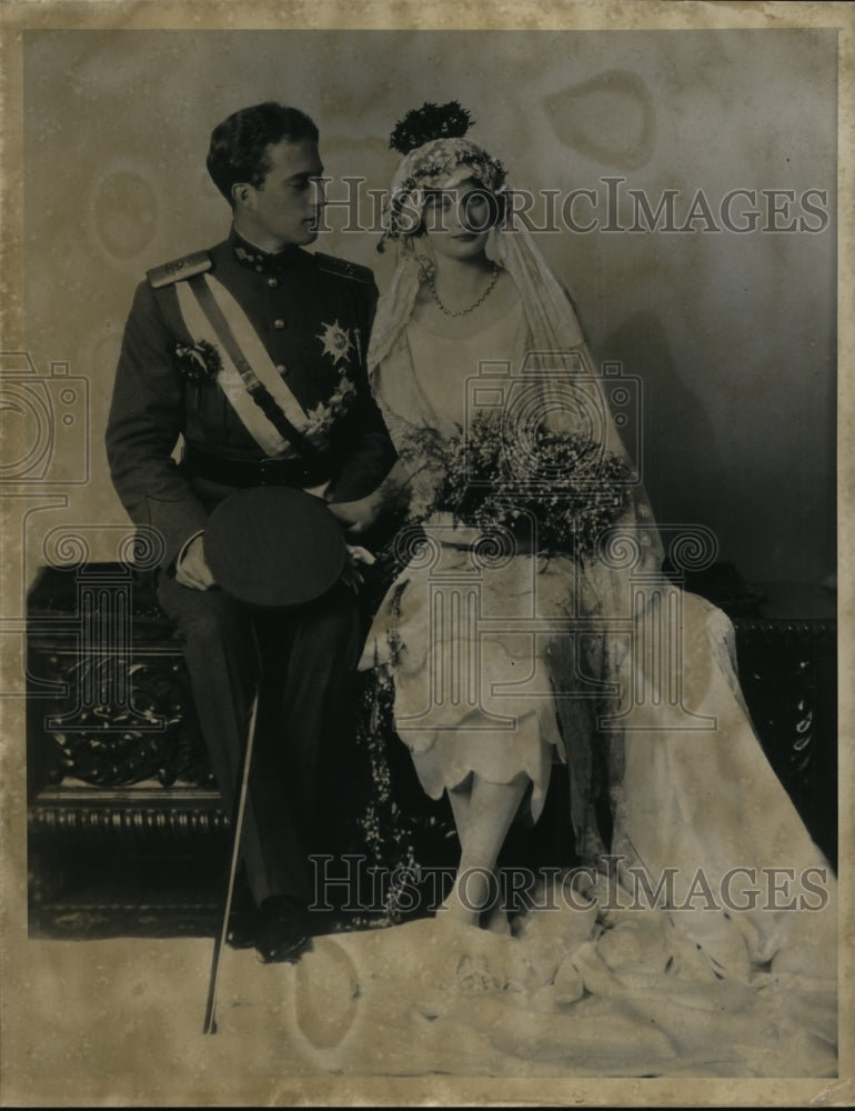 Load image into Gallery viewer, 1935 Press Photo Prince Leopold and Princess Contrice - nef48200
