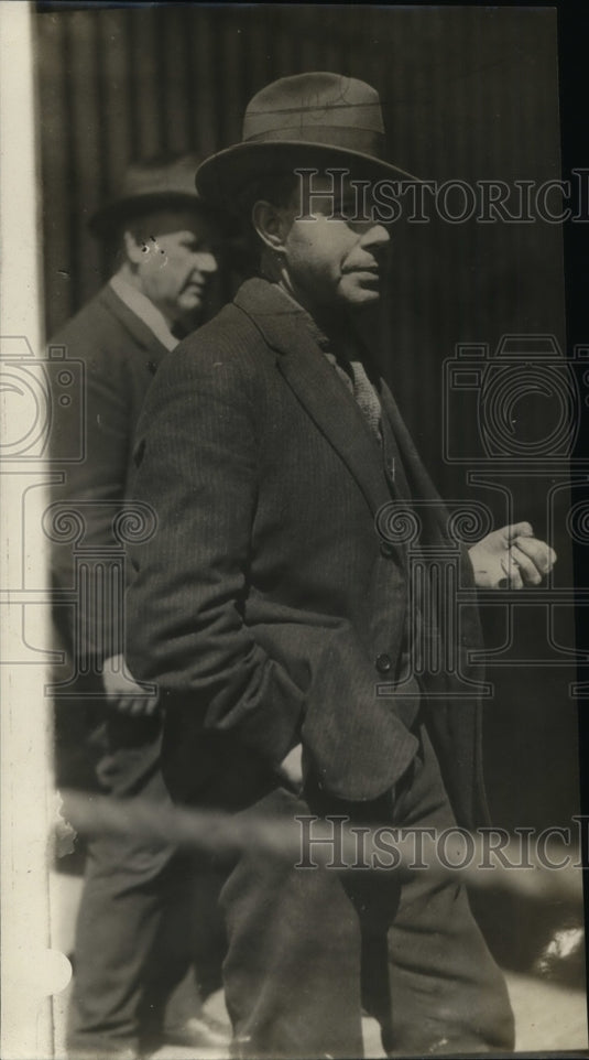 1921 Press Photo Captain James Hewston of $500,000 Whiskey Smuggler - nef48276