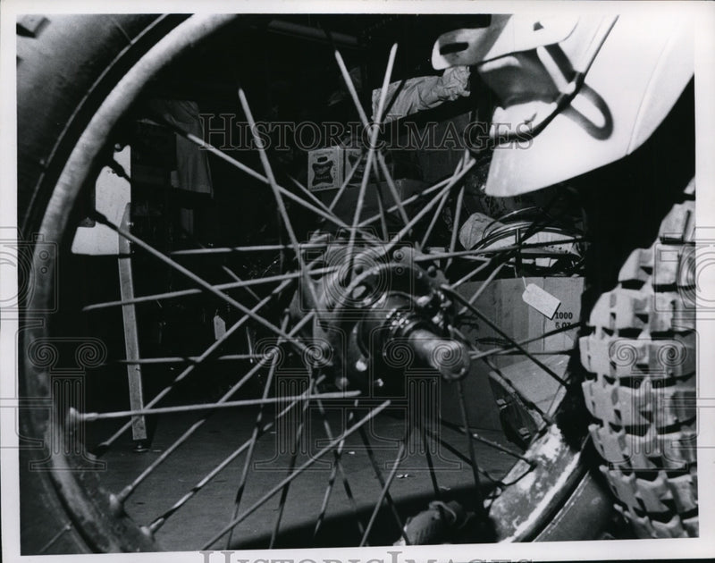 Load image into Gallery viewer, 1966 Press Photo Scene at Police Station Property Room, Ohio - nef48650
