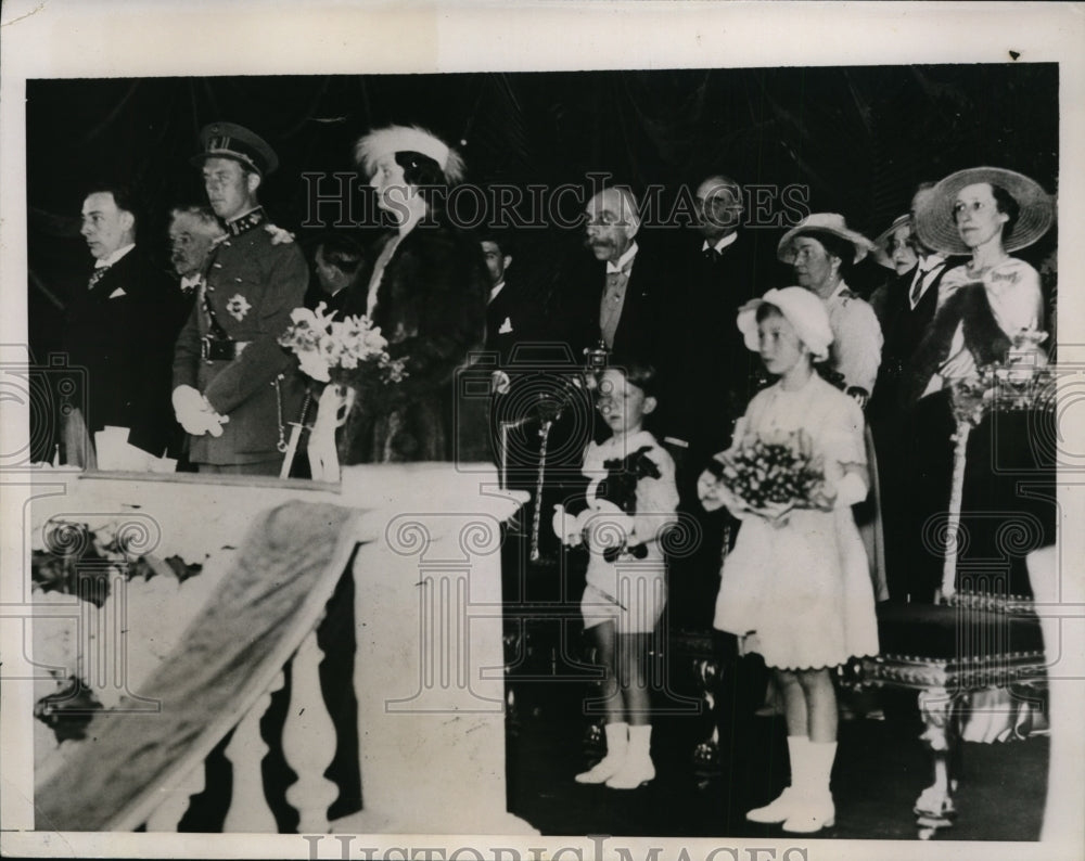 1935 Press Photo Belgium Royal Family at Brussels Horse Show - nef48745
