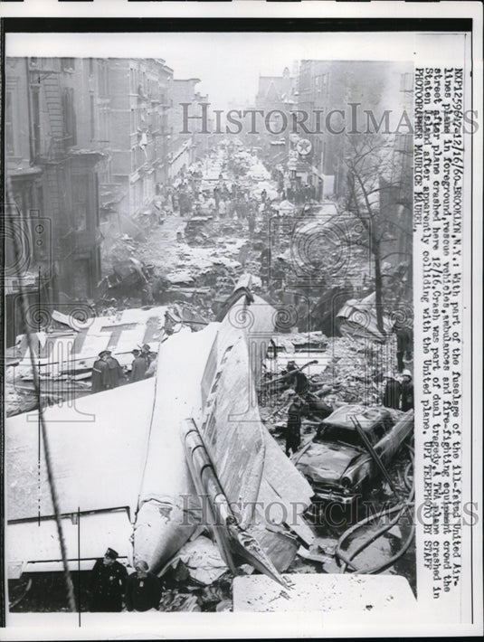 1960 Press Photo Fuselage of ill fated United Airlines Plane in foreground