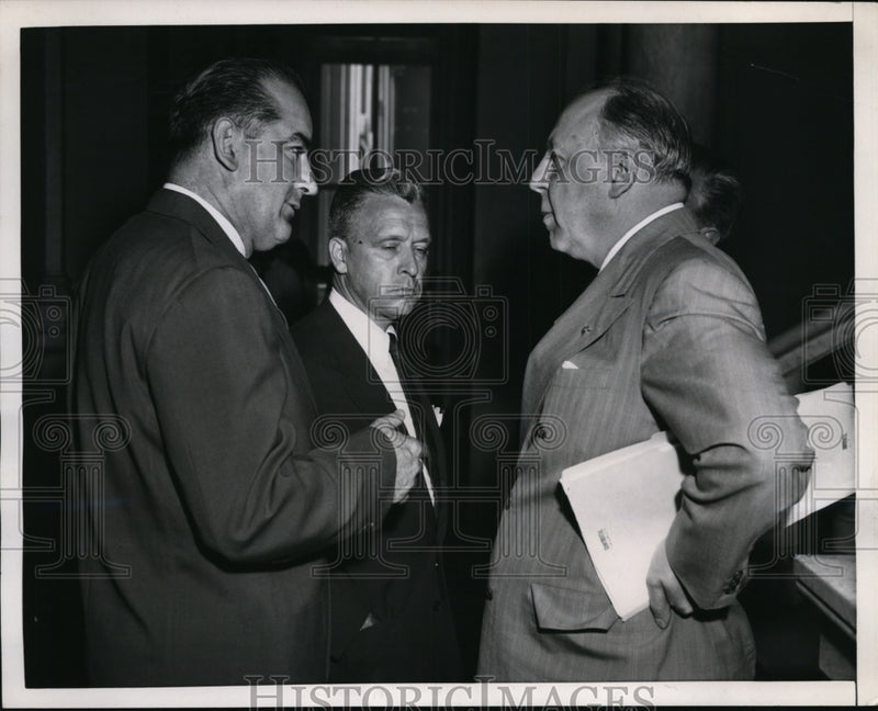 Load image into Gallery viewer, 1954 Press Photo Sen McCarthy Chats with Walter D. Swan &amp; Wilber M. Brucker
