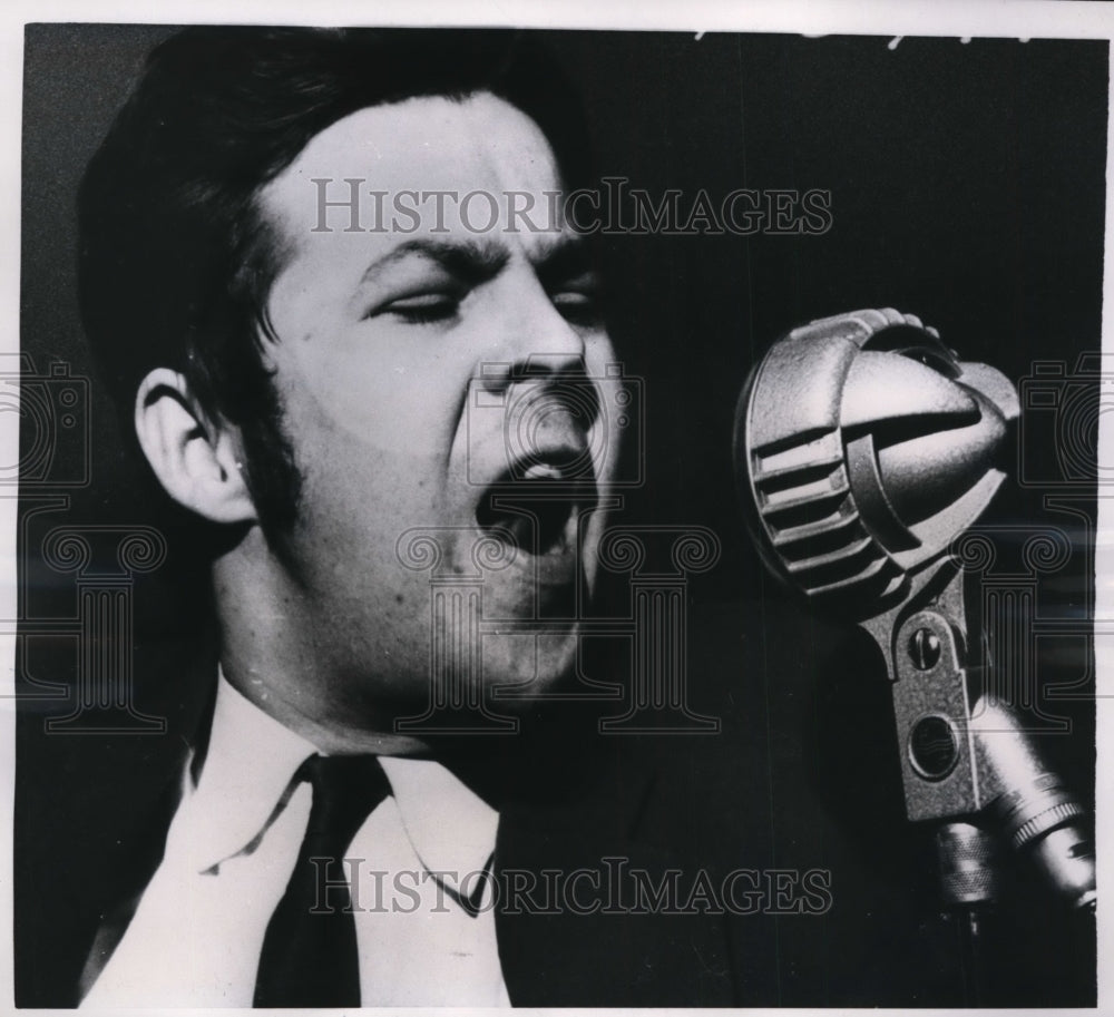 1957 Press Photo Sime Renila contestant for like Elvis Presley Singing Contest