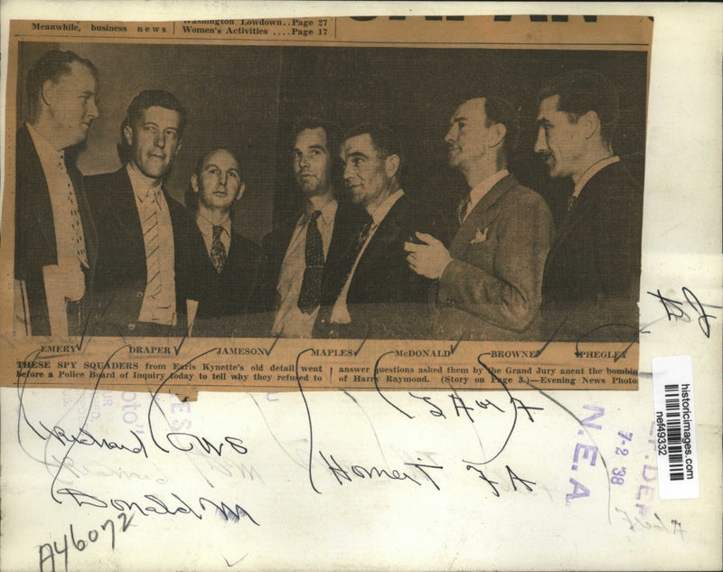 Load image into Gallery viewer, 1938 Press Photo Spy Squadres From Faris Kynettes Old Detail Went Before Inquest
