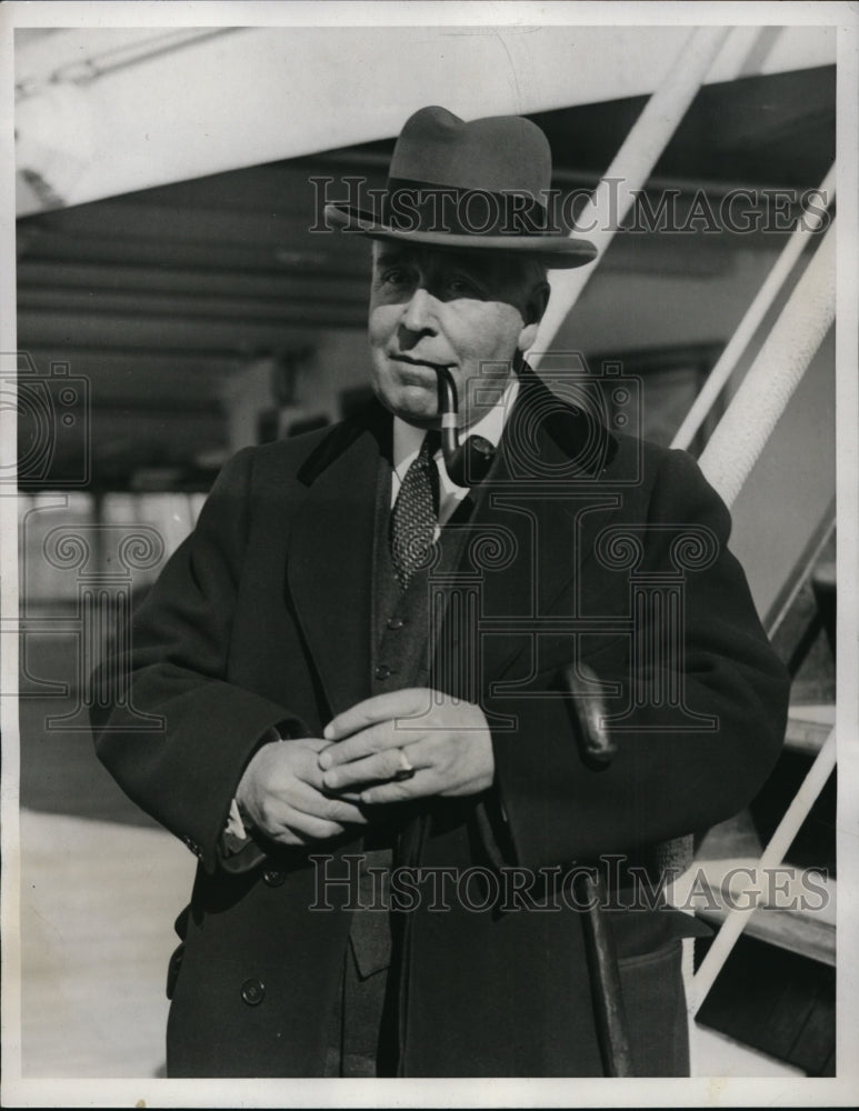 1933 Press Photo Judge Samuel Seabury Aboard S.S. Monarch of Bermuda, New York