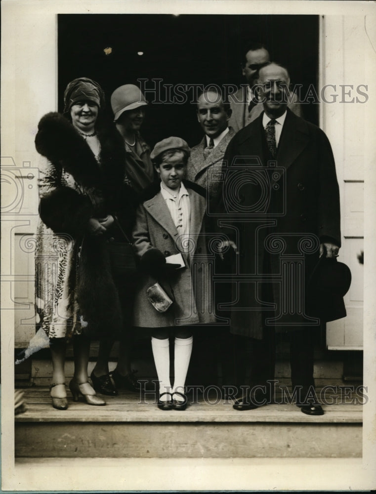 1928 Press Photo Alfred E. Smith, John J. Raskob & Families Leaving Church