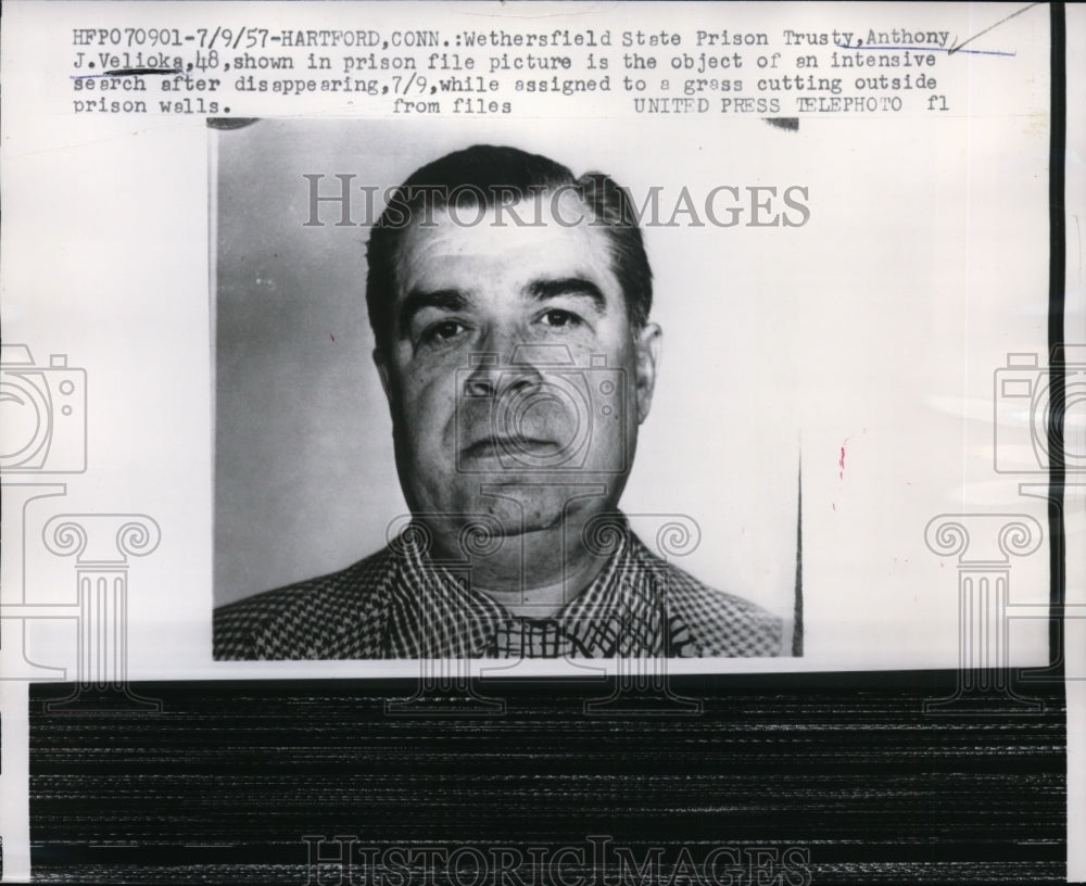 1957 Press Photo Anthony J. Velioks, Wethersfield State Prison Escaped Convict
