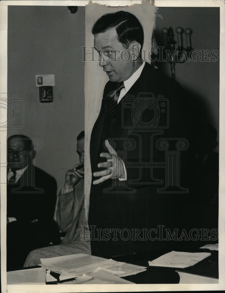 1934 Press Photo Jared Y. Sanders Jr. at House Election Committee Hearing