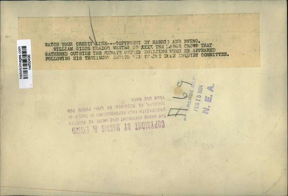 1924 Press Photo William Gibbs McAdoo Waving After Senate Teapot Dome Hearing