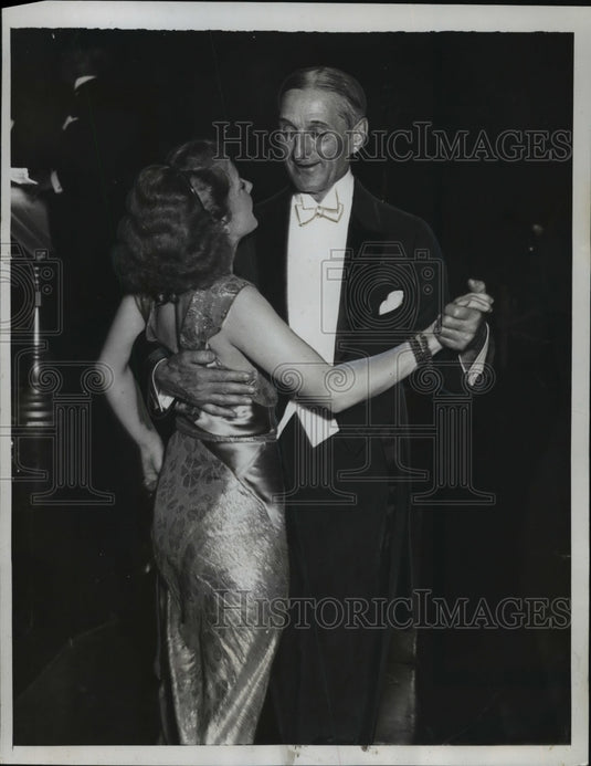 1933 Press Photo William Gibbs McAdoo, Ruth Selwyn Dancing at Birthday Party