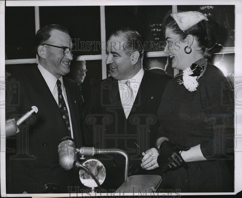 Load image into Gallery viewer, 1955 Press Photo Malone, Senator and Mrs. McCarthy on speakers' rostrum
