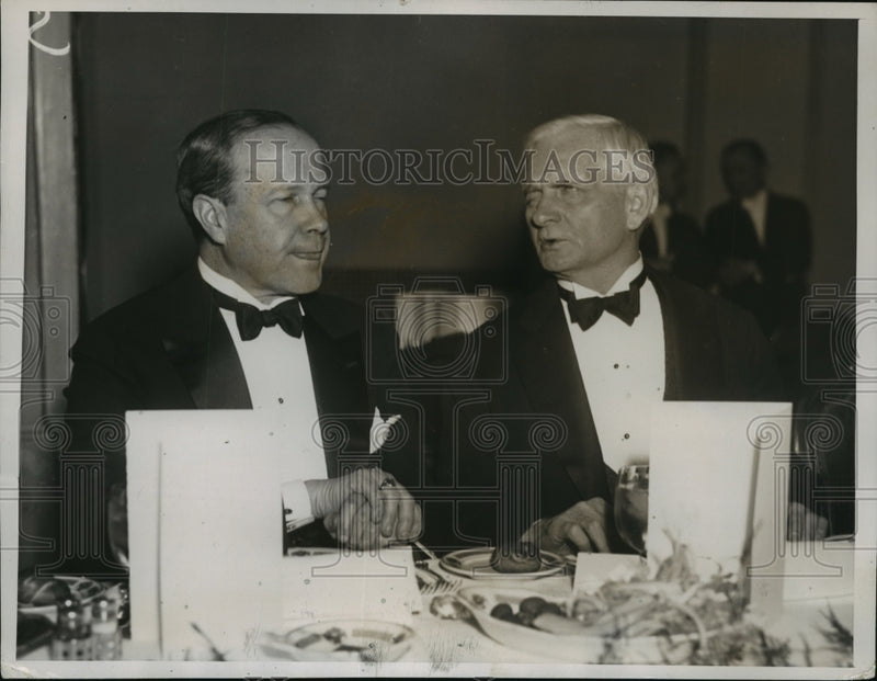 Load image into Gallery viewer, 1936 Press Photo Robert Bulkley &amp; Thomas Gore at Annual Jackson Day Dinner
