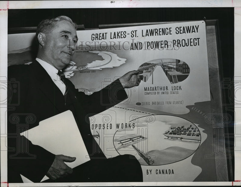 Load image into Gallery viewer, 1946 Press Photo George F Shafer Testifies Before Senate Foreign Relations Comm
