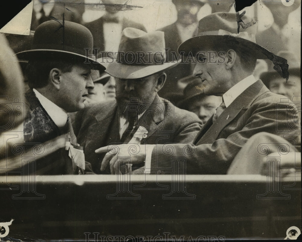1919 Press Photo Sec.McAdoo with L.W.Hill, E.G.Quamme of Federal Land loan Bank