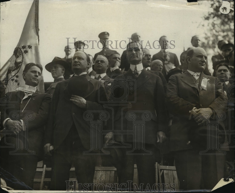 1917 Press Photo Officials Review Parade - nef50825