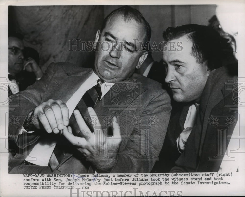 1954 Press Photo Senator Joseph McCarthy, James Juliano at McCarthy-Army Hearing