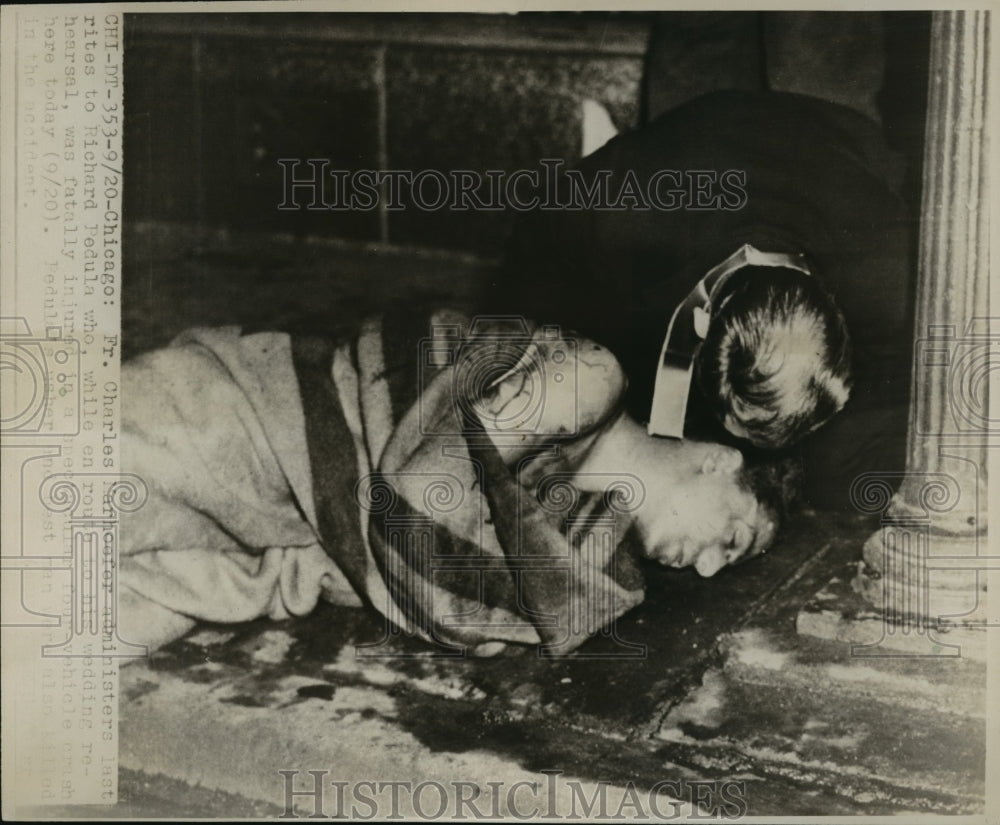 1947 Press Photo Priest with Richard Pedula, Injured in Car Wreck, Chicago