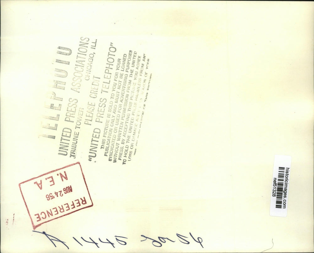 1956 Press Photo Ted Duchrome comes to the nominating session - nef51328