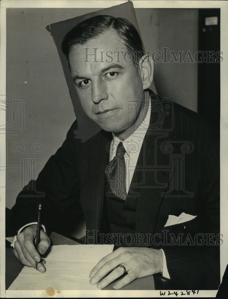 1933 Press Photo Harris E. Willingham, Chief of A.A.A. Beverage Section