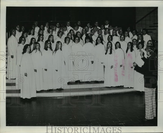 1975 Press Photo Valparaiso Indiana School Choir - nef51730