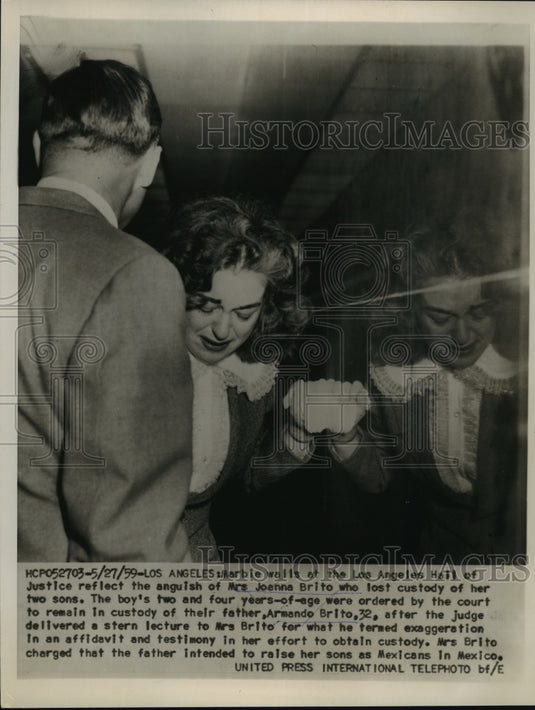 1959 Press Photo Anguished Mrs. Joenna Brito Lost Custody of her Two Sons