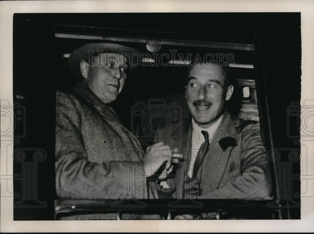 1937 Press Photo British Ambassador Henderson and Rep. Gilbert leaves Berlin