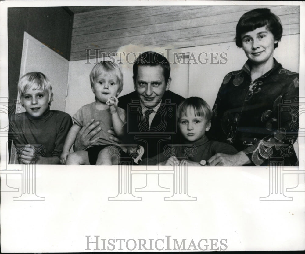 1969 Press Photo Olof Palme Swedish Premier succeed Tage Erlandor - nef51895