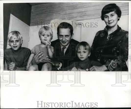 1969 Press Photo Olof Palme Swedish Premier succeed Tage Erlandor - nef51895