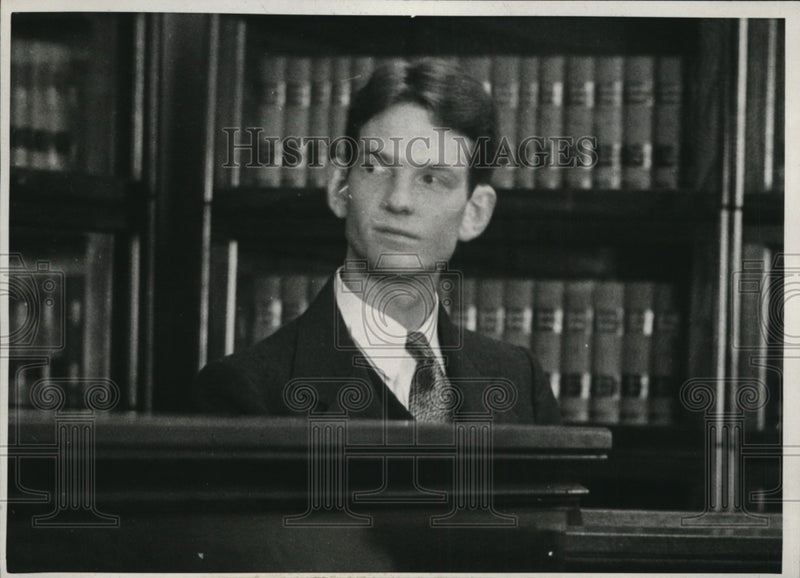 Load image into Gallery viewer, 1932 Press Photo Charles Patrick Grogan Testifies Inheritance Case Los Angeles
