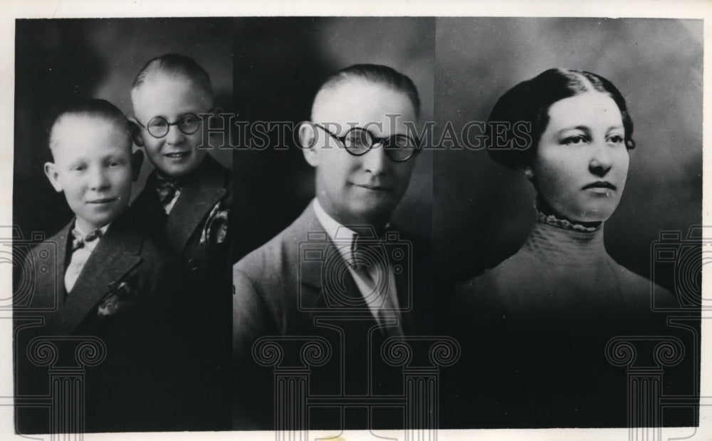 1945 Press Photo Alfred L. Cline, Sons Marion & Norman & Wife Hannah Slenz