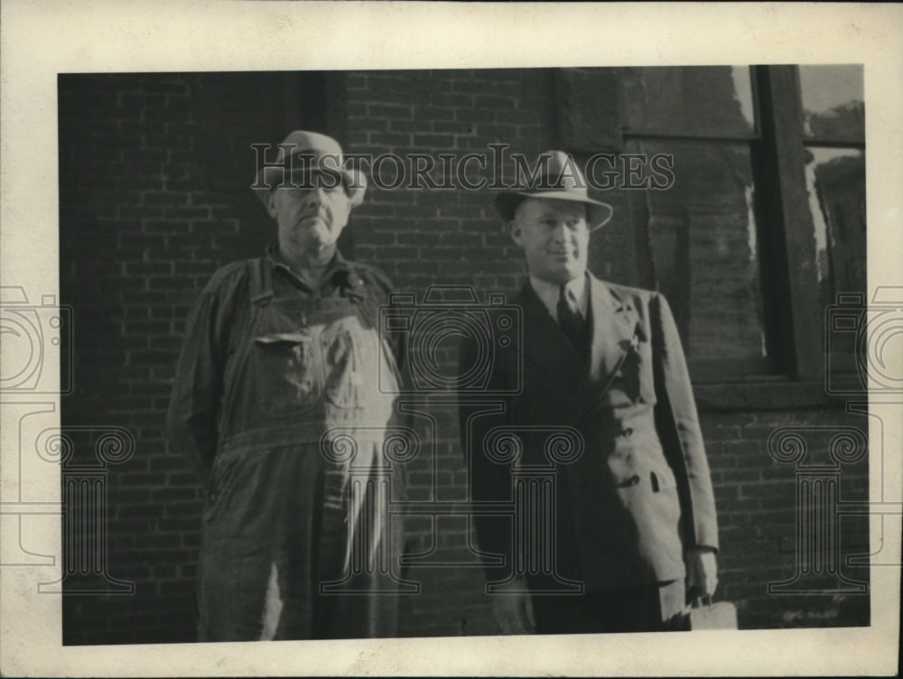 1938 Press Photo Kidnapping Suspect Wesley Hasley, Attorney Charles D. Fogle