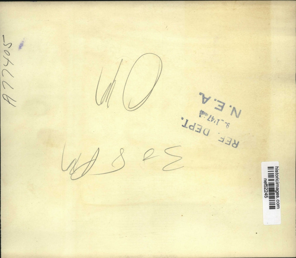 1947 Press Photo Edward F. McGinnis Questioning William L. Kaiser in Shooting