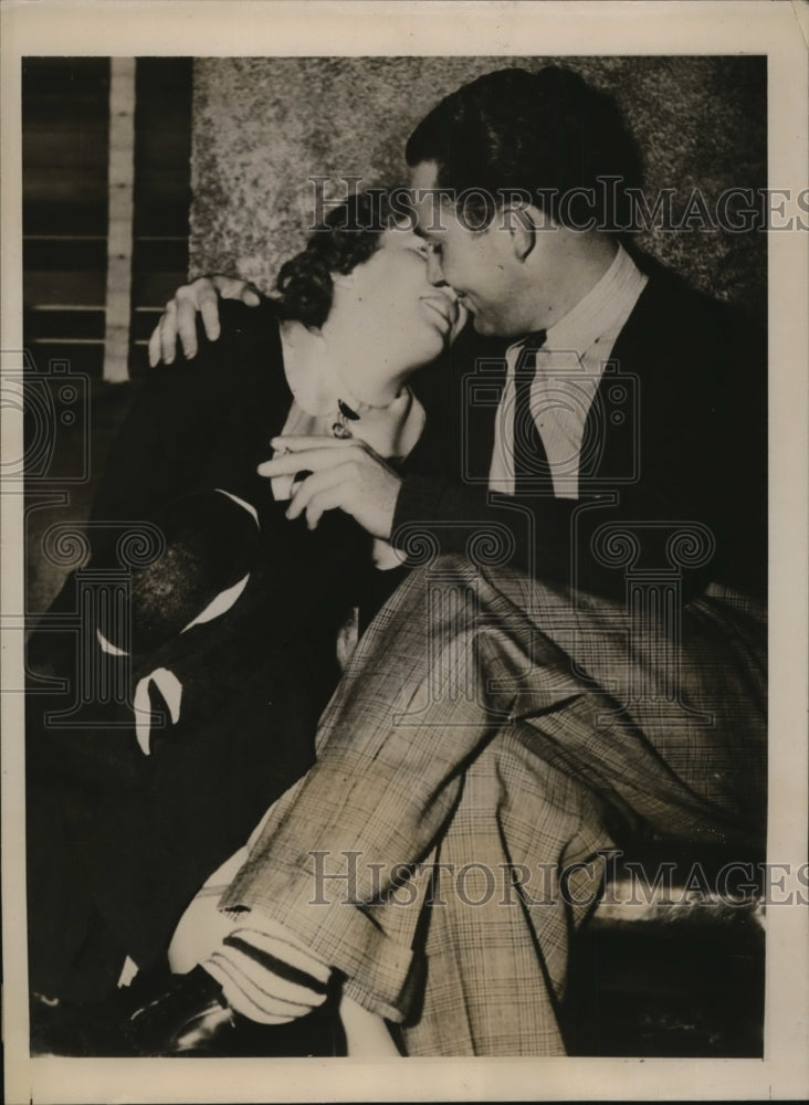 1937 Press Photo E. Stanley Brooks, Wife Mila at Murder Trial, los angeles Court