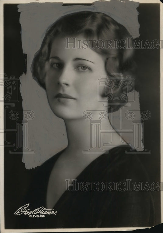 1933 Press Photo Marguarite McGilles, Merrick House Junior League - nef52565