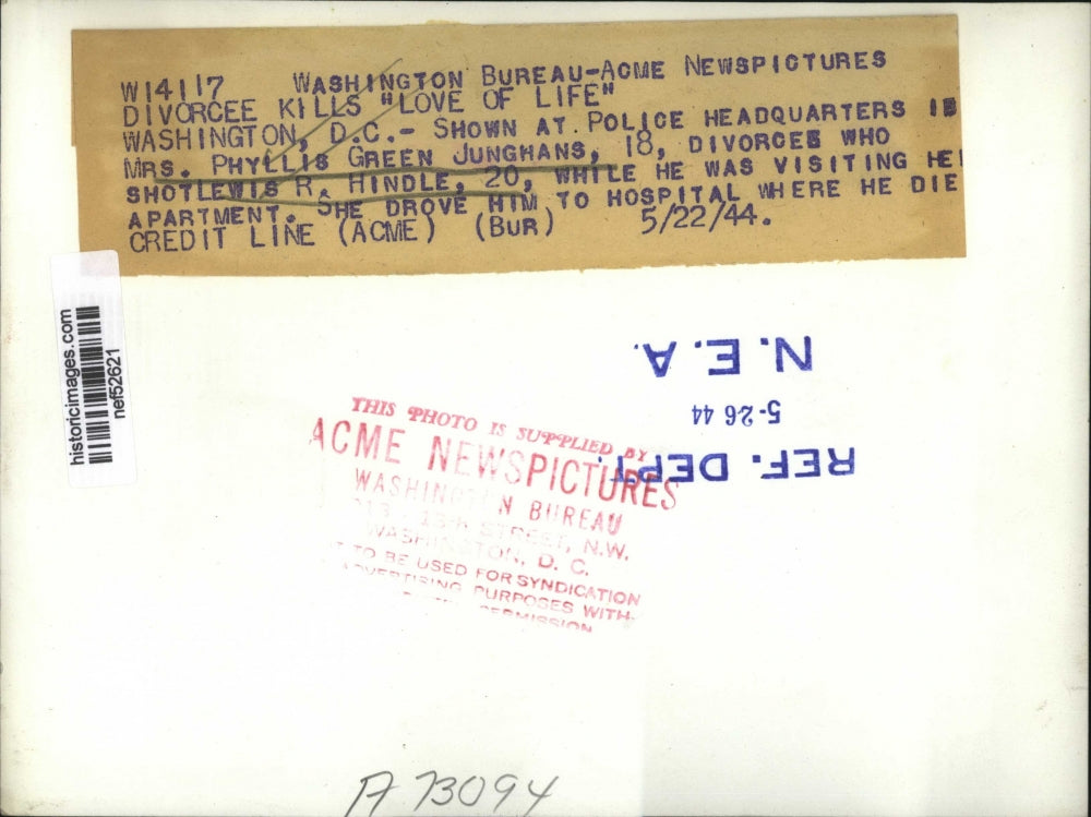 1944 Press Photo Mrs Phyllis Green Junghans Shot Lewis R Hindle While He Visited