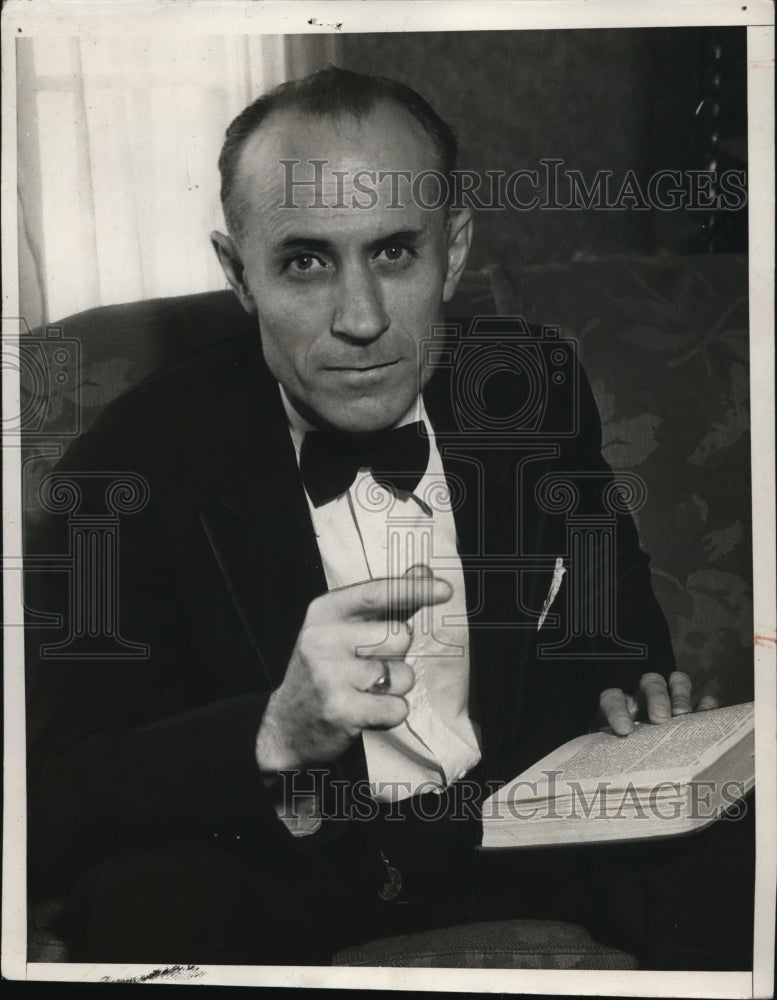 1932 Press Photo Bruce B Johnson Refused to Pay a $2 Fine For Parking Overtime
