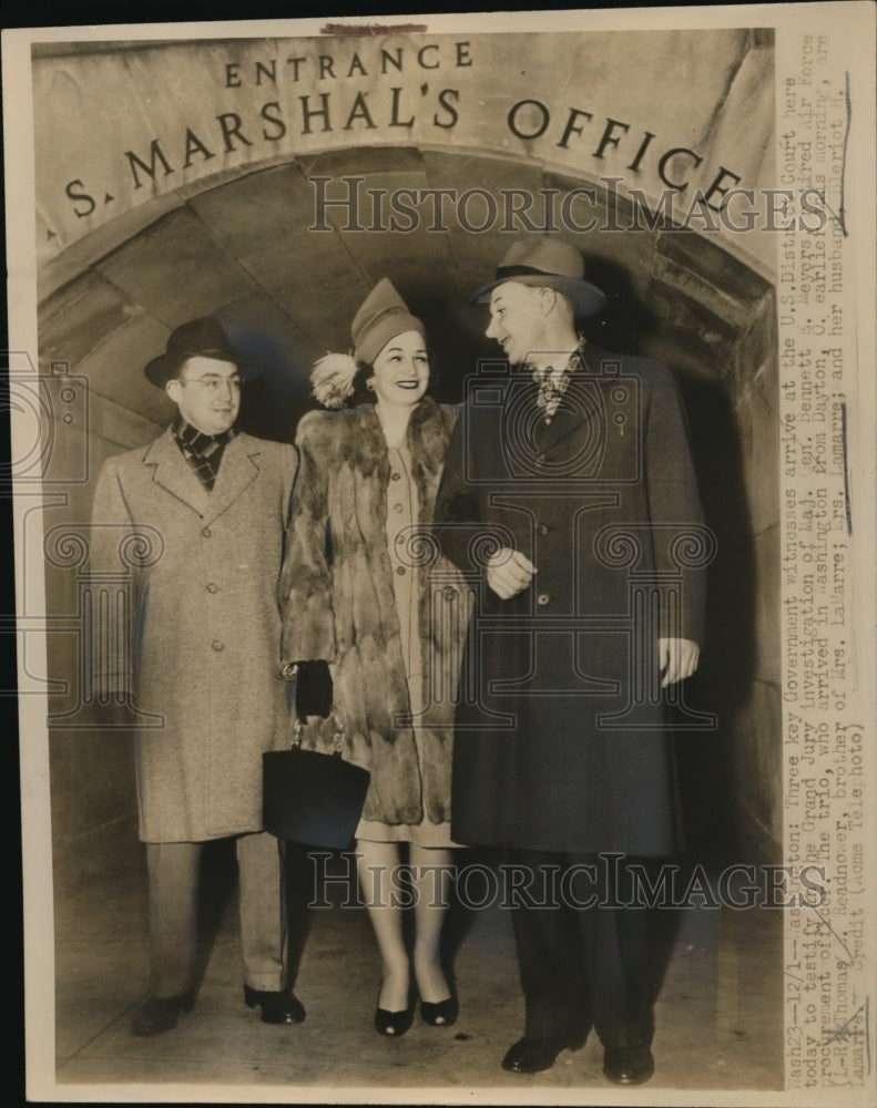 1947 Press Photo Three Key Government Witnesses Arrive at U.S. District Court- Historic Images