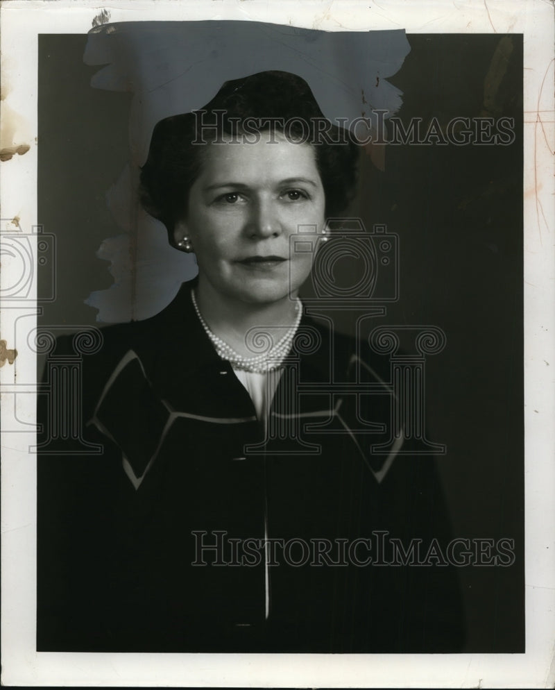 Load image into Gallery viewer, 1952 Press Photo U.S. Treasury Secretary Georgia Neese Clark - nef52909

