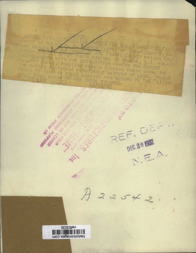 1932 Press Photo R.B. Carter, Harold Hardy arrive with extradition papers