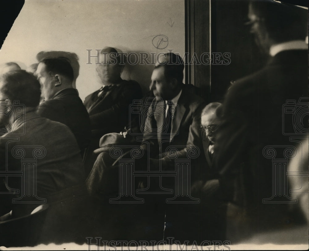 1924 Press Photo Ben Karp (Center) - nef53227