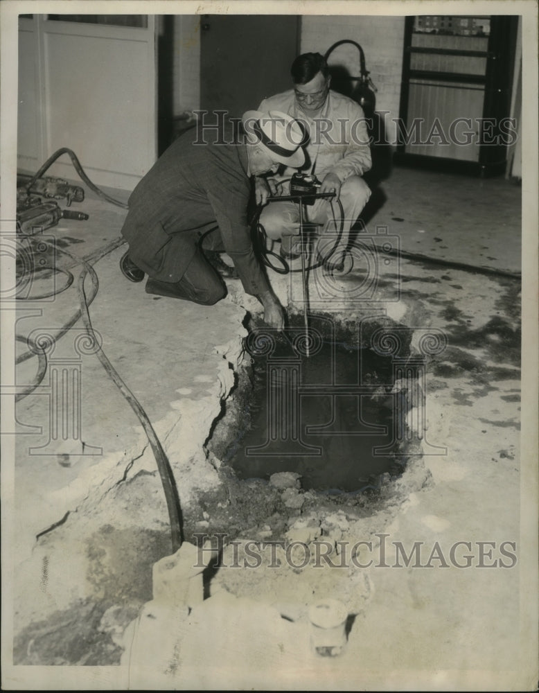 1953 Press Photo State Inspectors at Cadillac Tank Plant Gas Well, Ohio