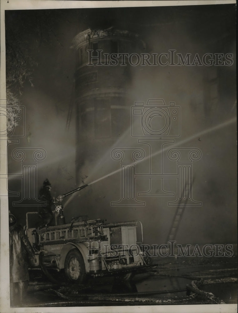 1939 Press Photo Fire at Brownwell Elementary School Chicago - nef53370