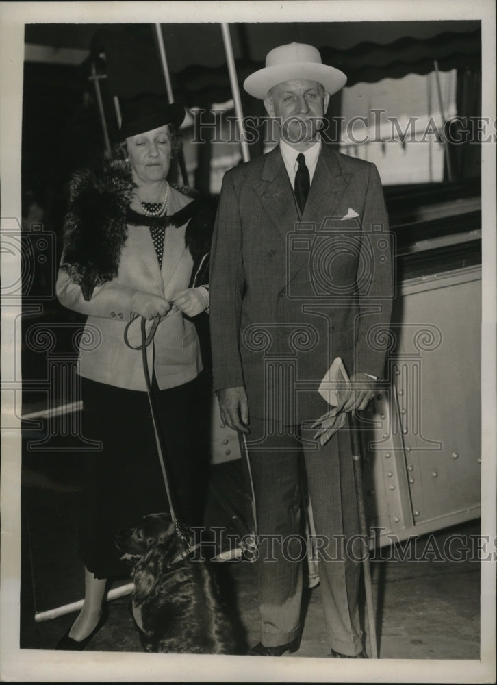 1937 Press Photo B. Sumner Welles & Wife Sailing from New York on "Queen Mary"- Historic Images