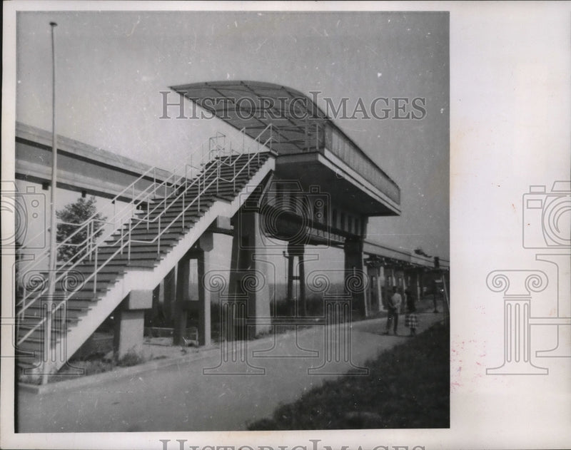 Load image into Gallery viewer, 1959 Press Photo Alvey Monorail Station Cologne Germany - nef53685

