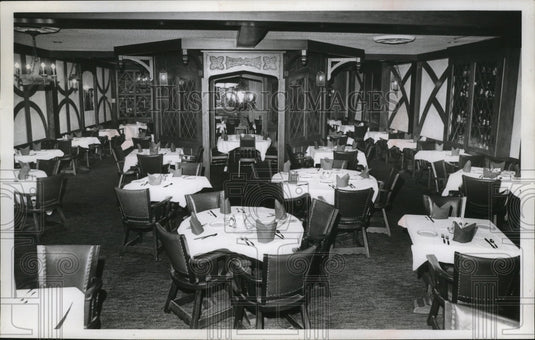 1969 Press Photo Lobster and Pheasant, Sheraton Airport Inn - nef53770