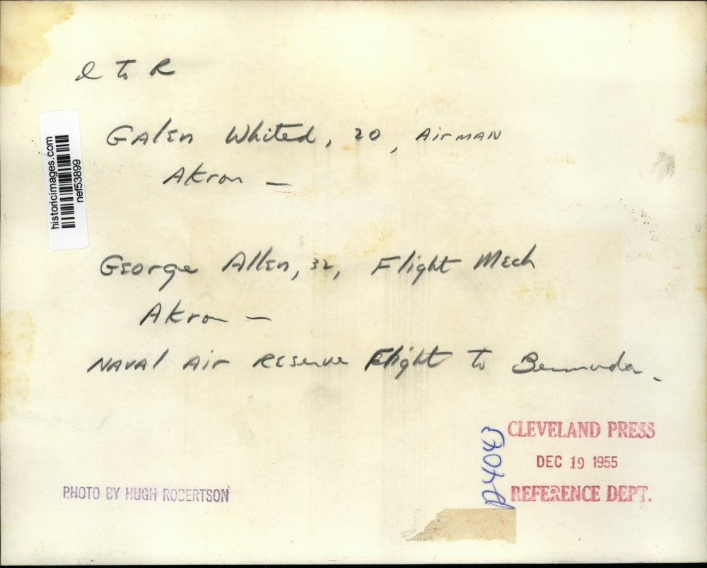 1955 Press Photo Galen Whited, George Allen of Naval Reserve Flight to Bermuda