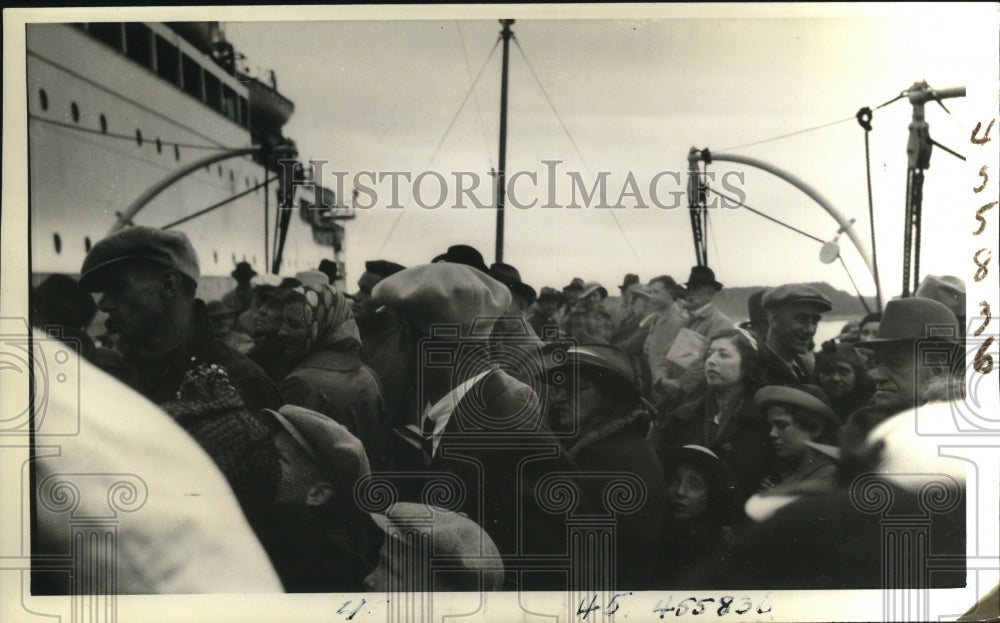 1938 Press Photo Cunard White Star Liner "Ascania" Accident Passengers