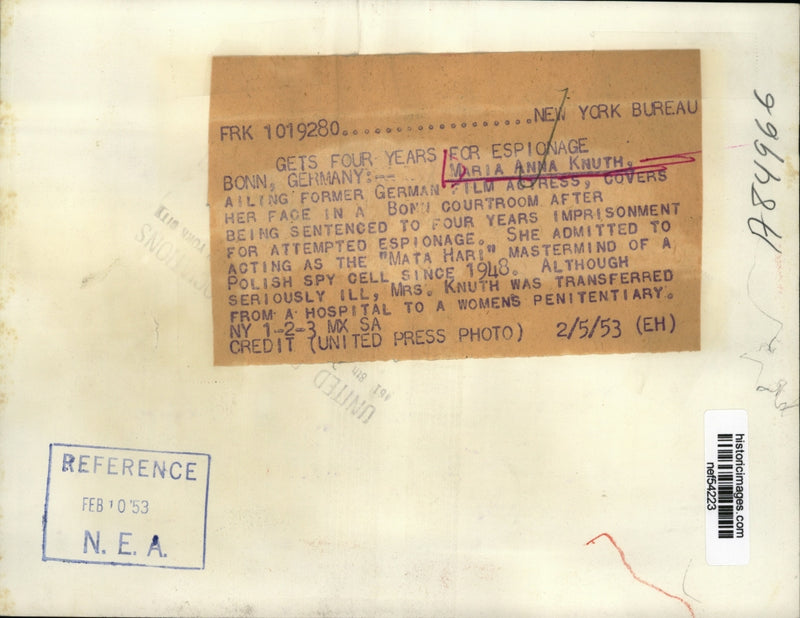 Load image into Gallery viewer, 1953 Pres Photo Maria Anna Knuth Sentenced to 4 Years Imprisonment for Espionage

